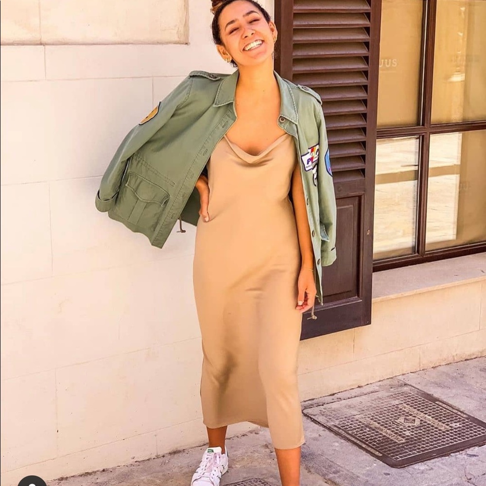 Mango draped dress bloggers fav - Picture 16 of 16
